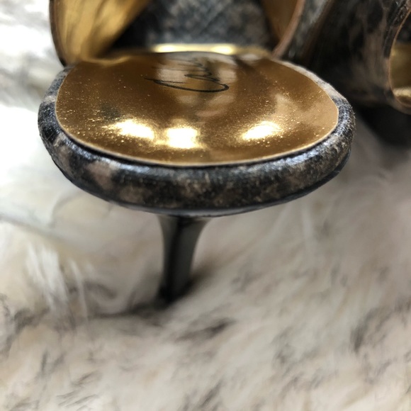 New! Caliente Poppy Brown Snake Heels - Picture 10 of 14